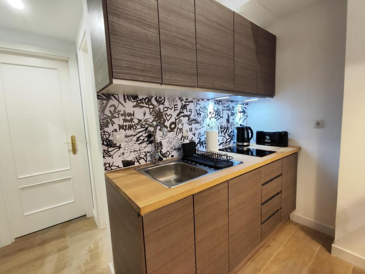 Precioso Apartamento En Puente Vallecas, Madrid. D エクステリア 写真
